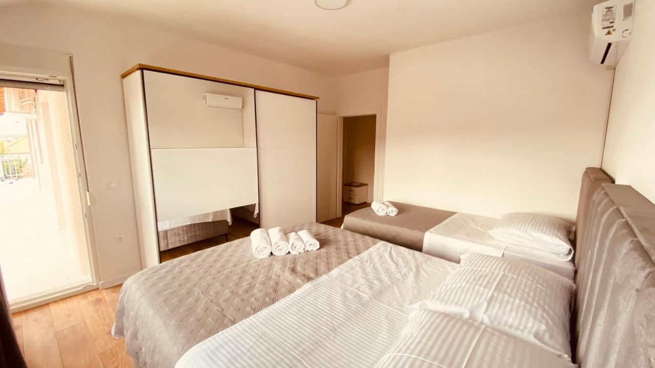 West Apartment *